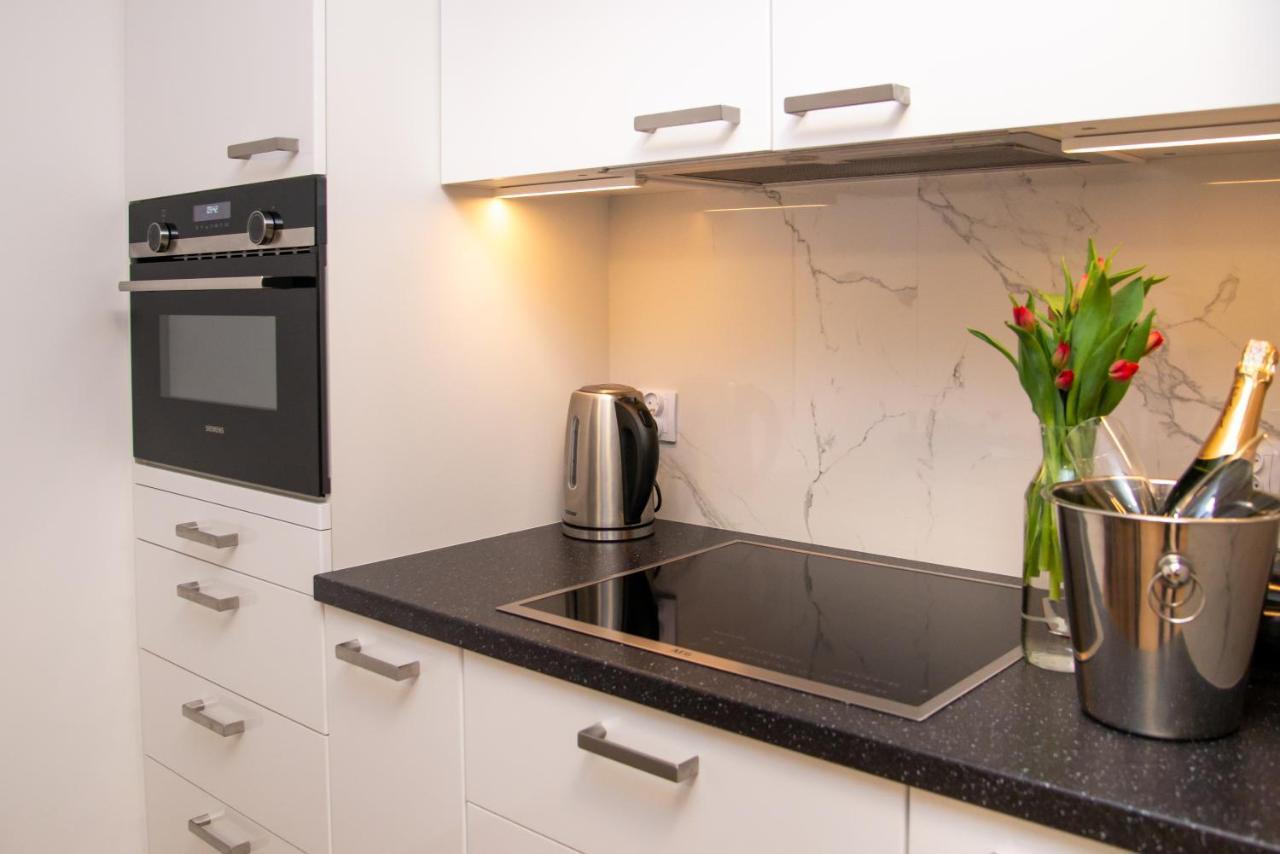 Maya'S Flats & Resorts 49 - Spacious 3 Rooms Apartment In Szafarnia Gdansk Exterior foto